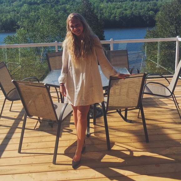 Meet your Posher, Emma - Picture 1 of 1